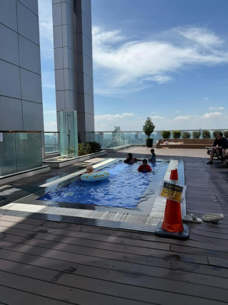 The Platinum Klcc By Comfort Suites Kuala Lumpur Extérieur photo